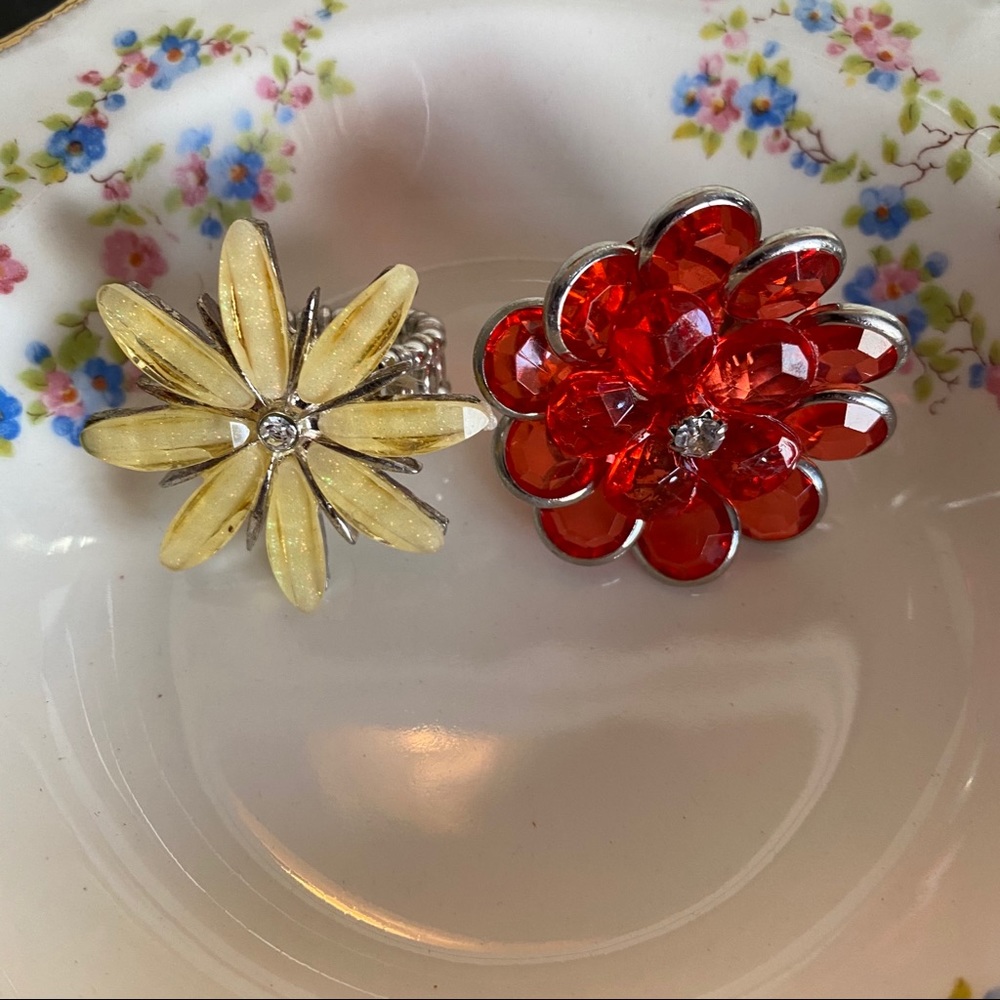 Flower ring pair - Picture 2 of 6